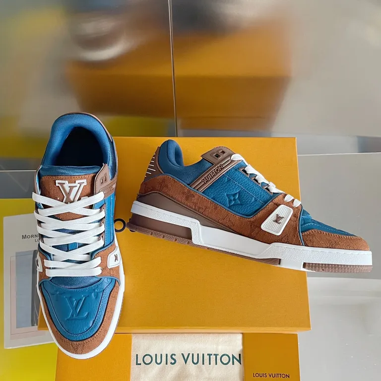 Louis Vuitton Shoe 